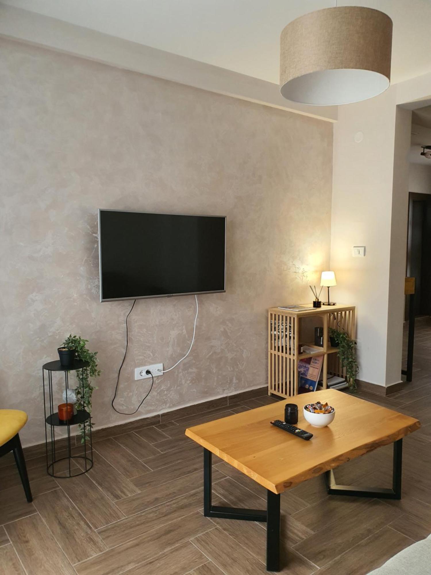 Djukic Winery Apartment Podgorica Bagian luar foto